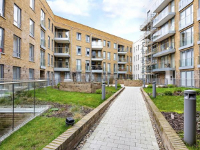 Apartment Indescon Square- Canary Wharf by Interhome